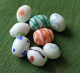 20 Swirl Glass Oval Beads White Assorted 17-20mm