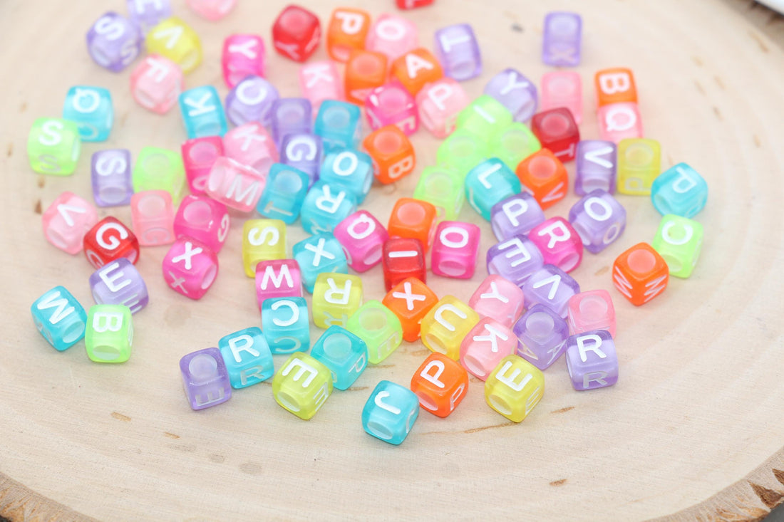 500 Pcs, 6mm Acrylic Round A To Z Alphabet Letter Beads_alp-09_2
