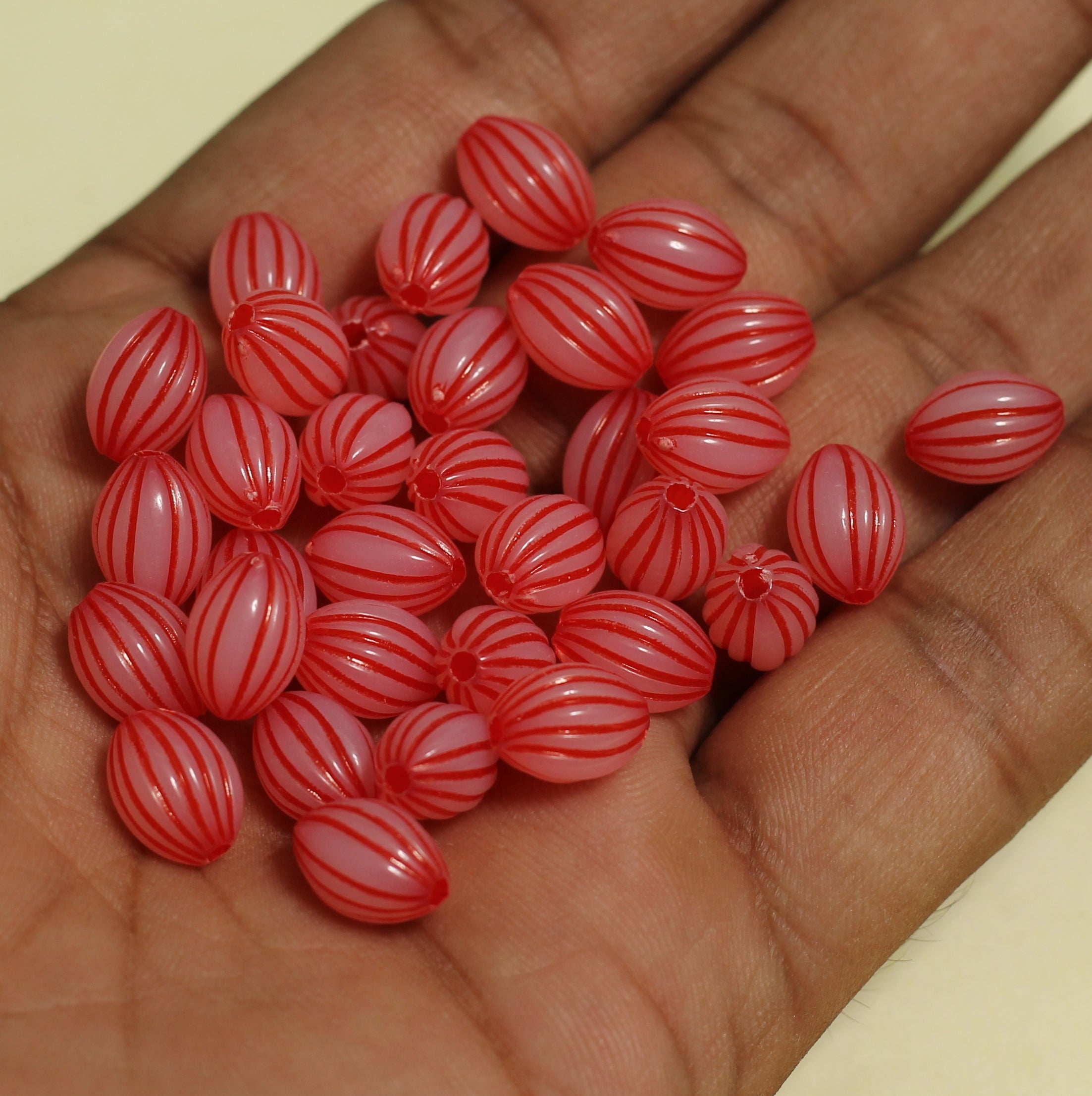 10x8mm Acrylic Beads Oval Red