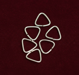 92.5 Sterling Silver Triangle Open Jump Rings
