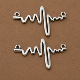 35x22x2mm, Antique Silver Alloy Heartbeat Pendant Connectors