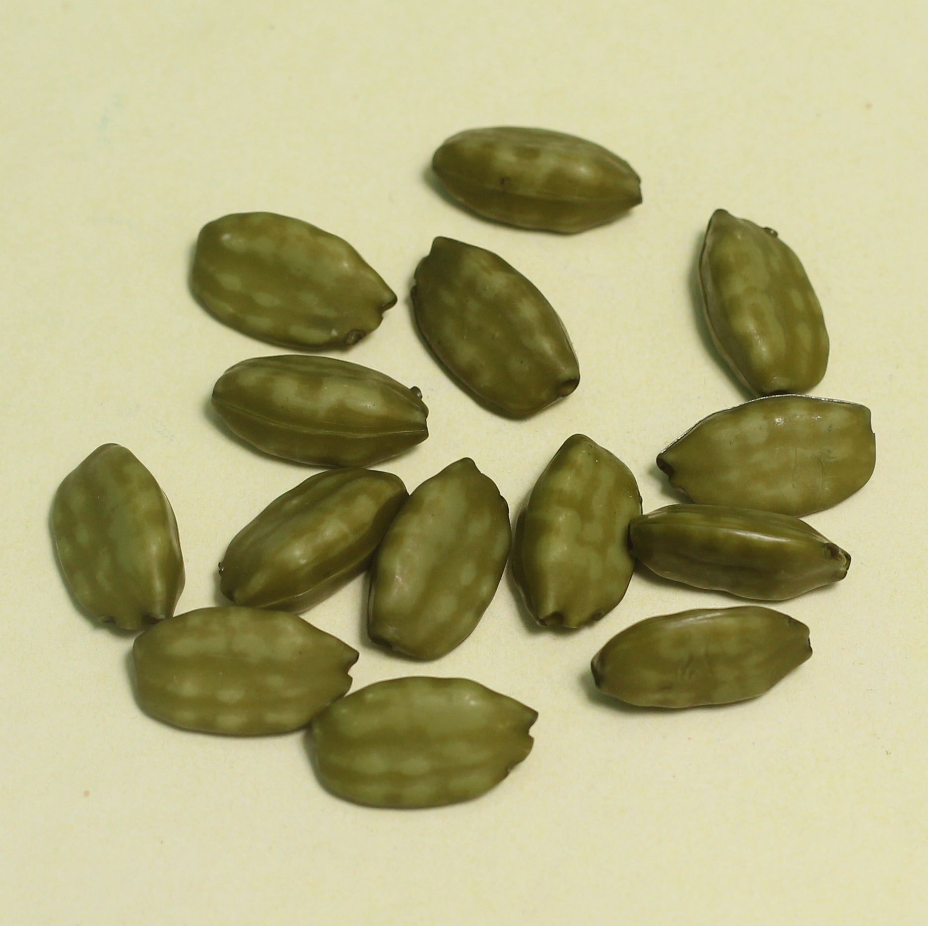 18x10mm Acrylic Elaichi Beads Green