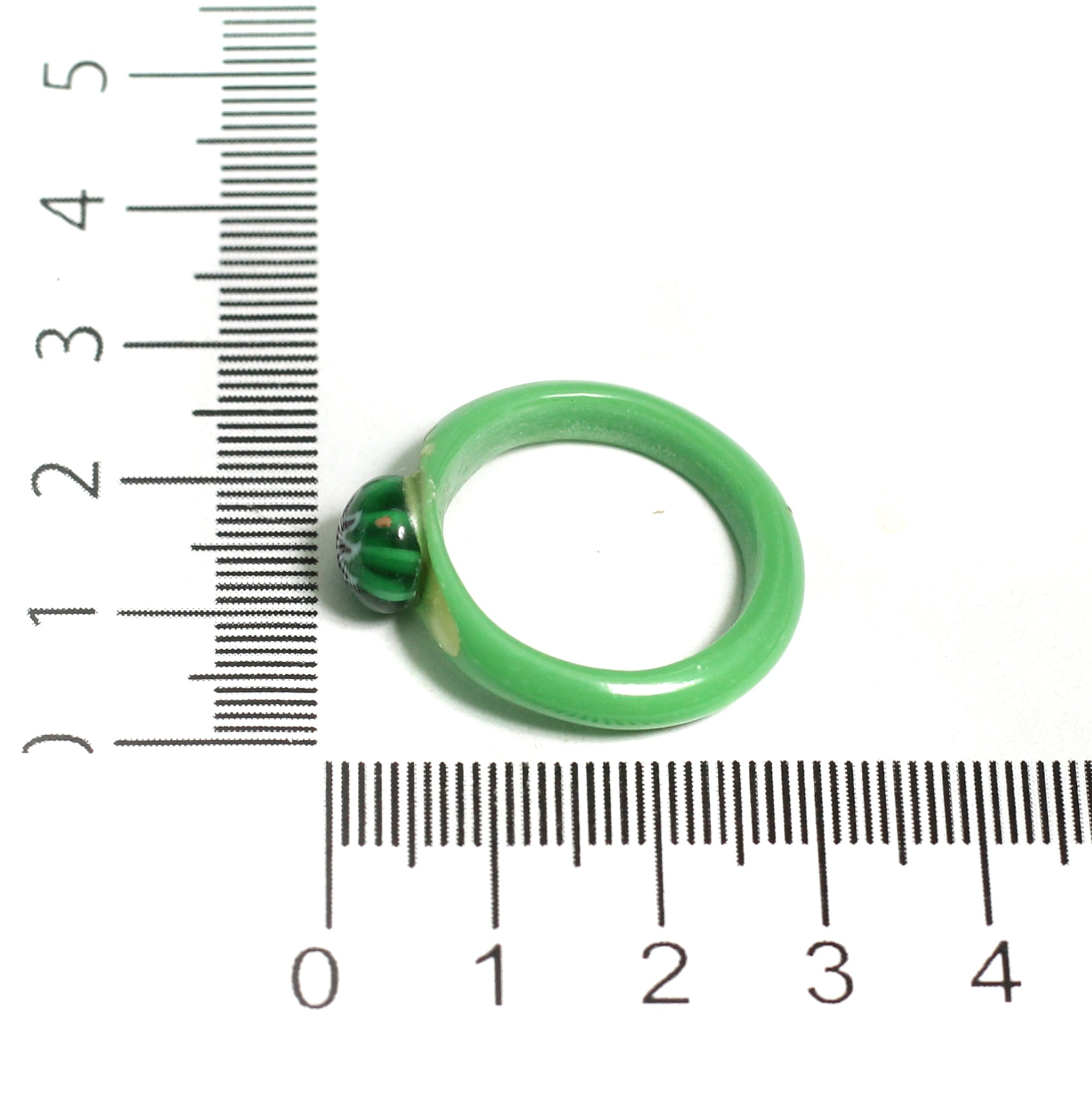 50 Pcs, Assorted Green Glass Finger Rings