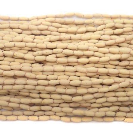 15 Strings, 5x2mm NavajoWhite Acrylic Oval Beads_jaunty01_acrb-619_1