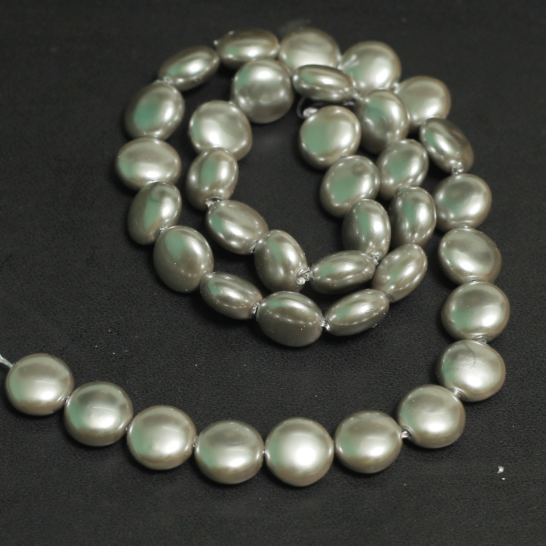 1 String, 10x5mm Taiwan Baroque Pearls Grey Flat Round