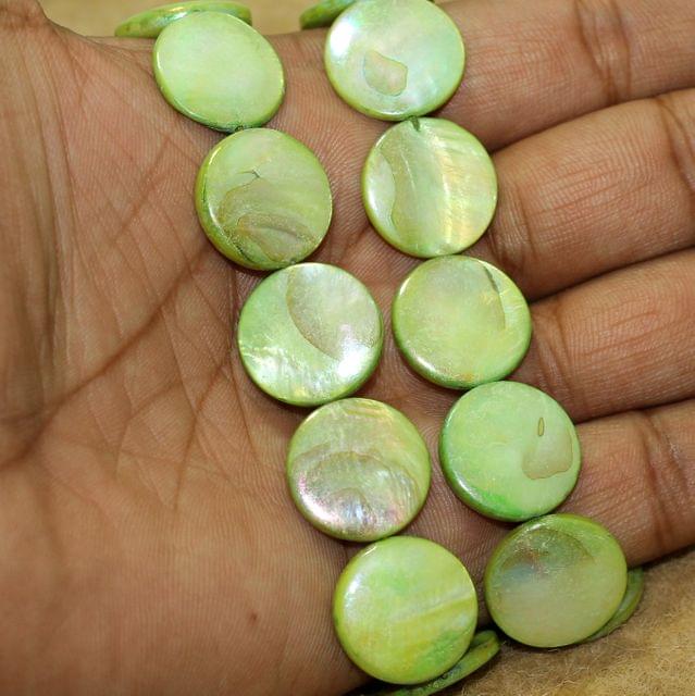 18mm Disc Shell Beads Green 1 String